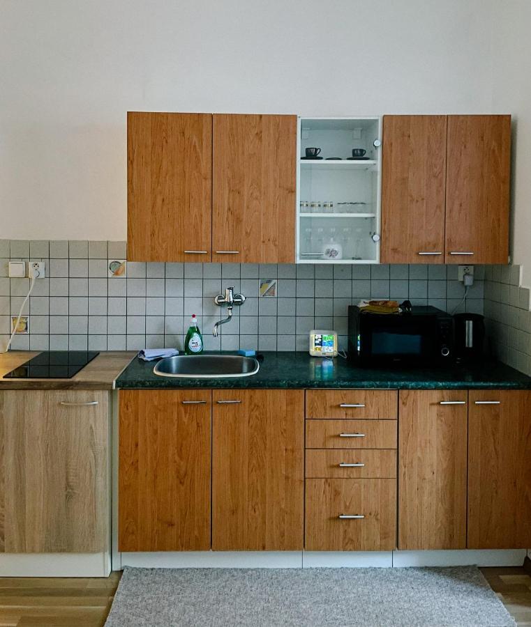 Apartmany U Areny ออสตราวา ภายนอก รูปภาพ